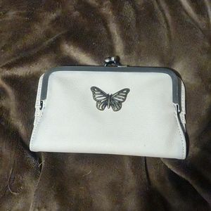Butterfly clutch